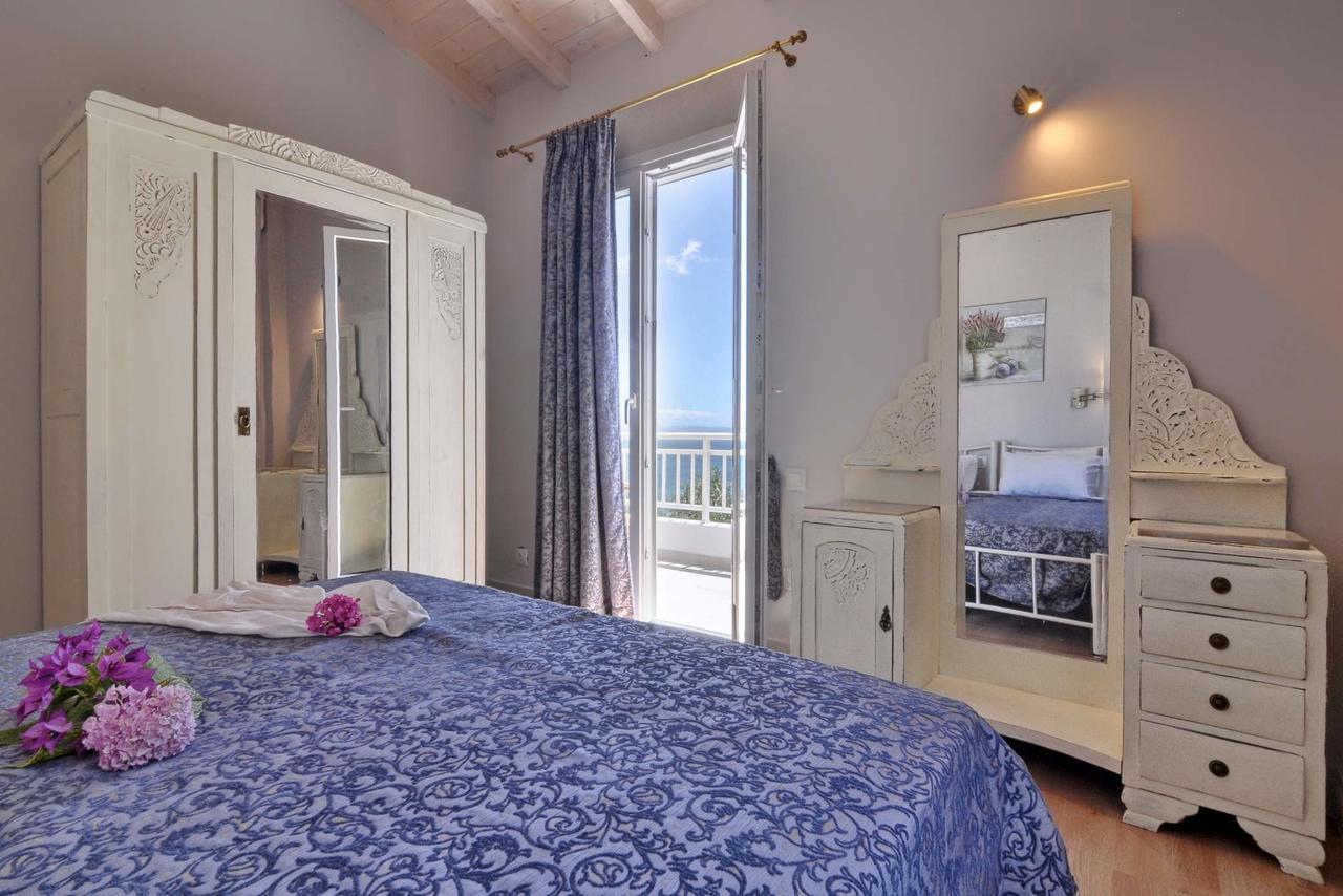 Veroniki Penthouse Deluxe Apartment Агіос Іоанніс Перістеріон Екстер'єр фото